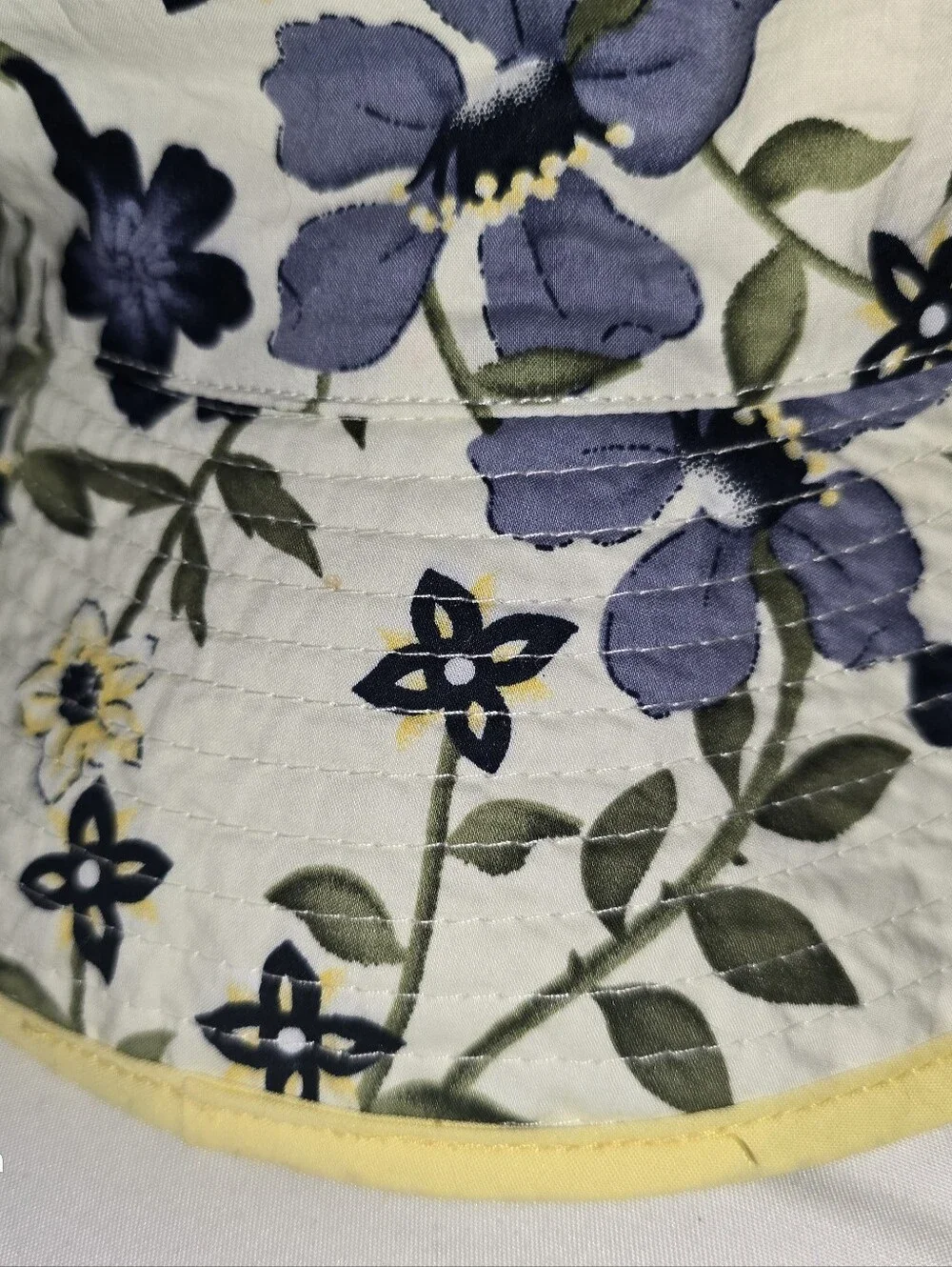 Betmar * Womens Floral Bucket Sun Hat * Navy Floral *  Summer Packable Travel